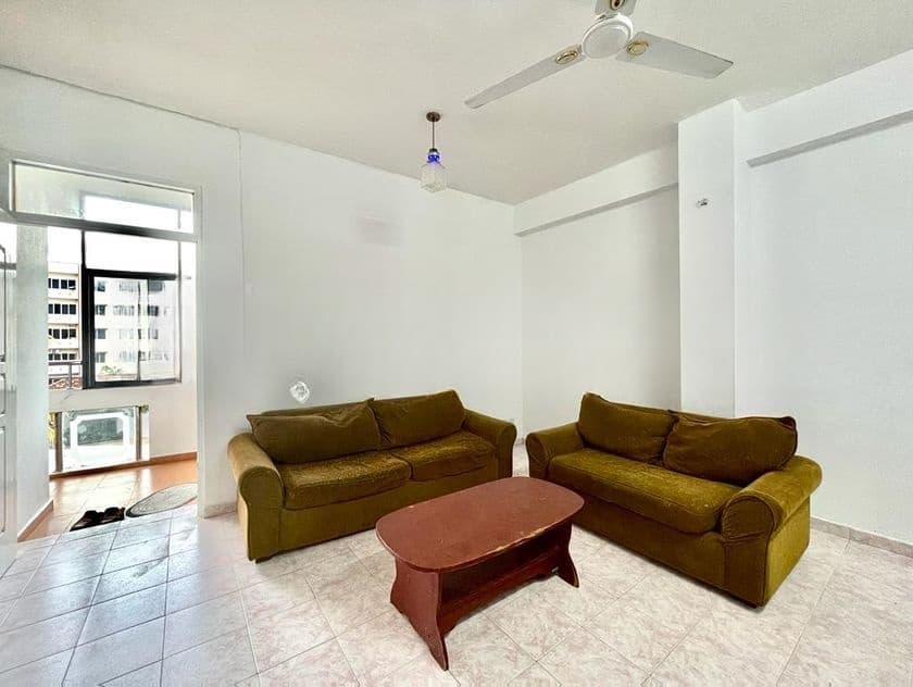 2BR Apartment Short-Term Rental in Wellawatta. (Code: CSH301)