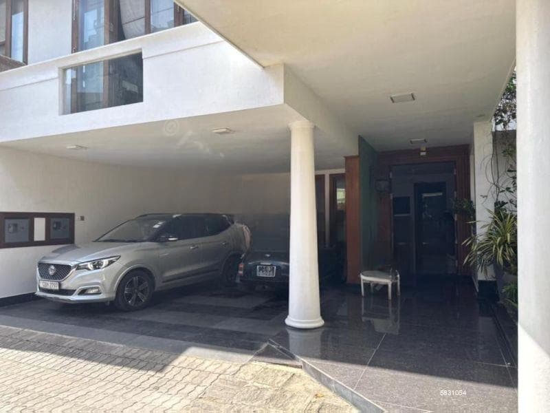 5BR House for Sale in Colombo 03