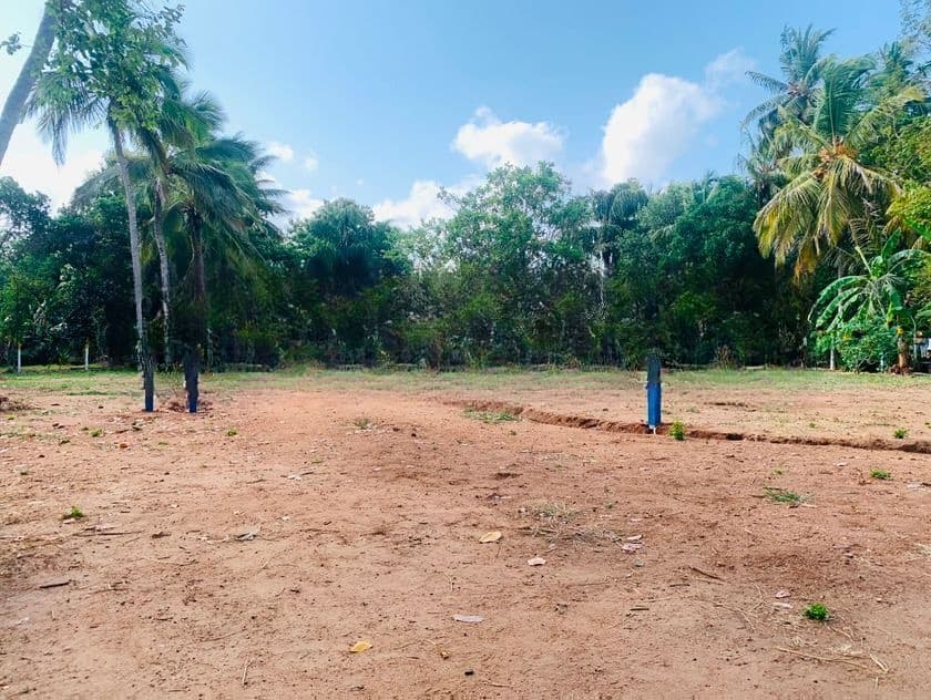 සින්නක්කර බිම් කොටස් අනුරාධපුර නගරයට කිට්ටුවෙන්