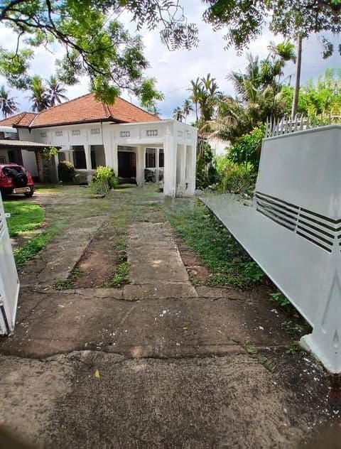 GP-76Valuable Land for Sale in Gampaha Town