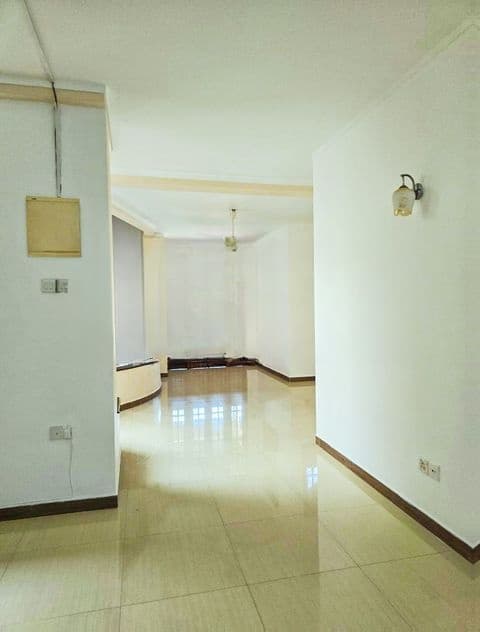 Kottawa Timeless Palace House for Sale