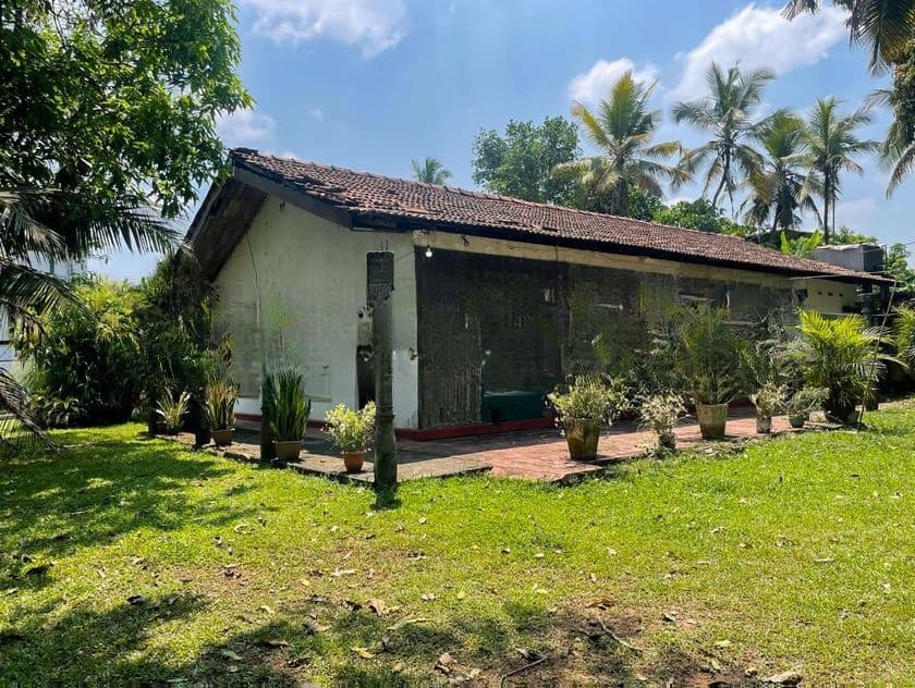 160 Perch Land For Sale In Athurugiriya Town