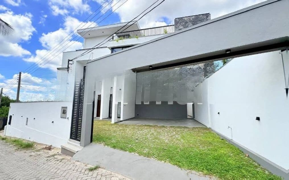 Brand New House For Sale In Malabe