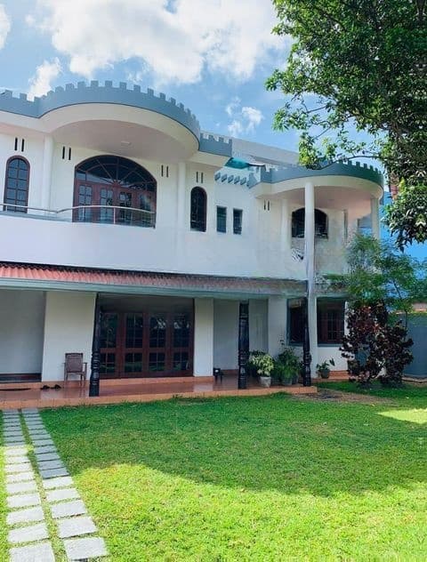 Two Storey House for Sale Battaramulla Ds 2805