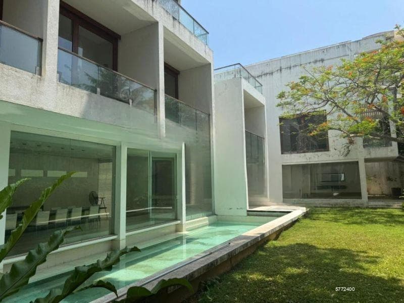 Ref-(P-SHE-0027) Office for rent in Colombo 03 for Rs. 6 million (Per Month)