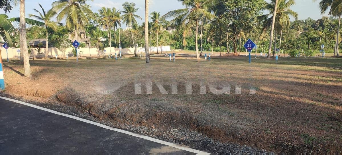 Matthegoda , Residential Land for Sale in Jayaliyagama Road