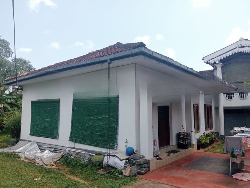 Kalaniya Waragoda Land for Sale Single Storey House