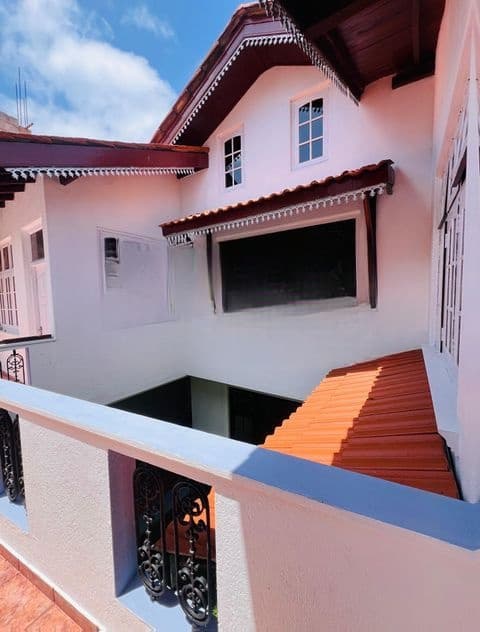Nugegoda 2story House For sale