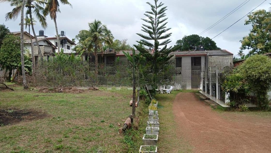 Land for Sale in Makuluduwa Road Bokundara Boralesgamuwa