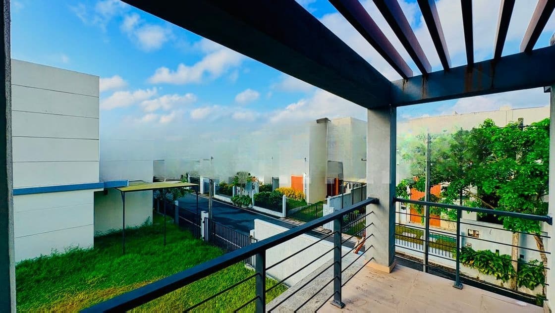 Canterbury Golf Brand New 3BR House For Sale in Piliyandala - EH437