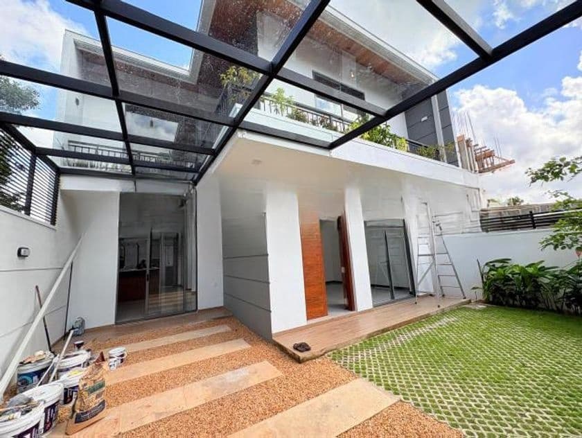 House for Sale Athurugiriya