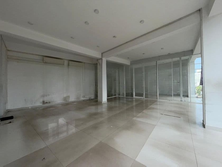 Premium Commercial Building for Rent in Colombo 08 - 3967U