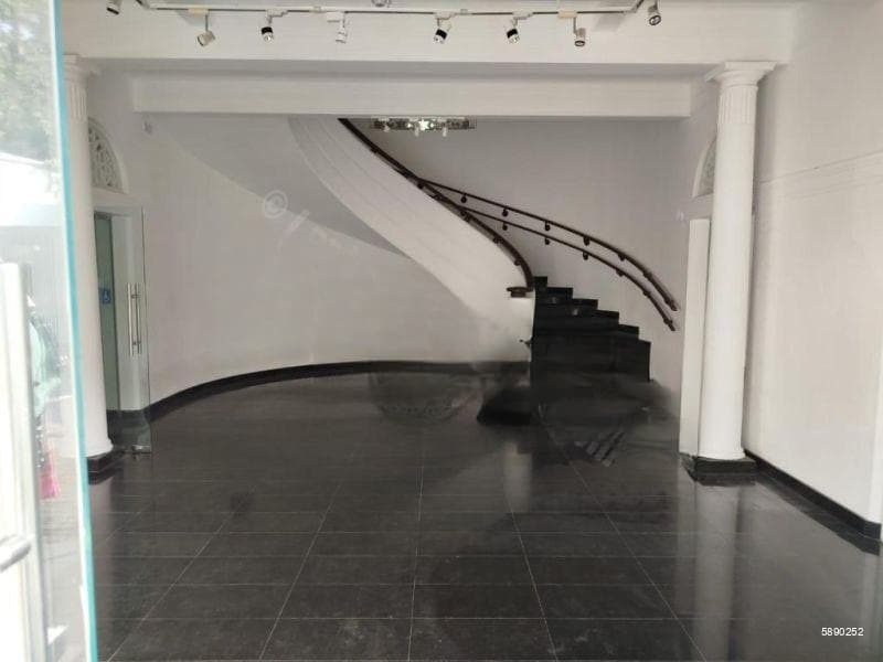 Commercial Building for Lease in Colombo 07