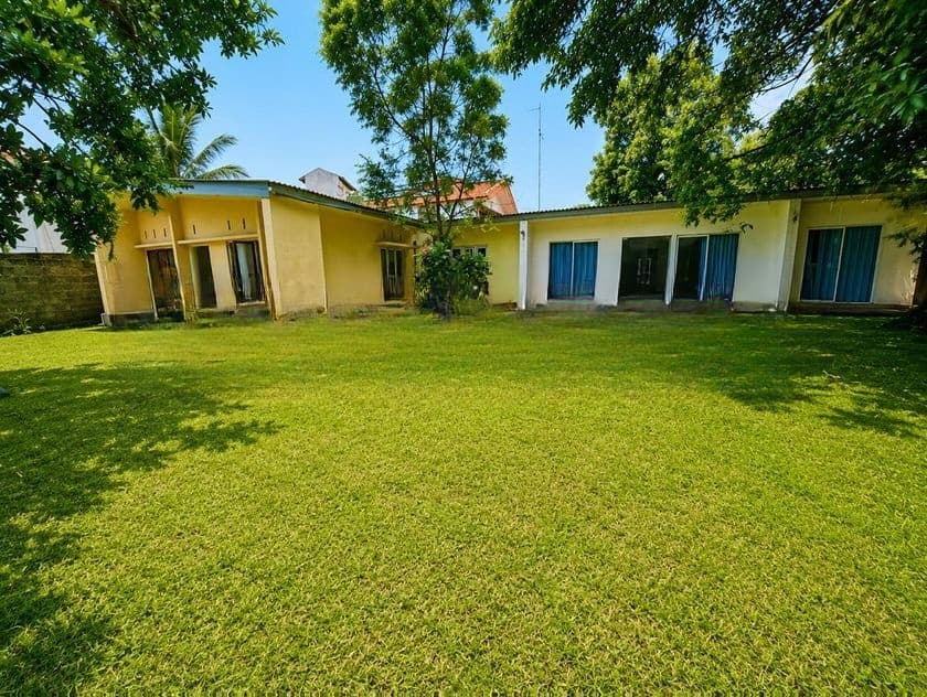 Residential Land for Sale in Dehiwala (c7-10232)