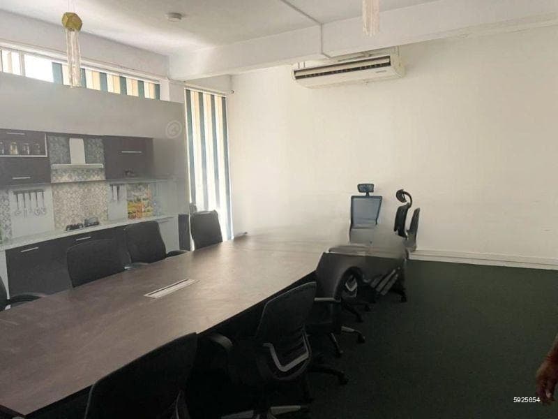 Building for sale in Colombo 9