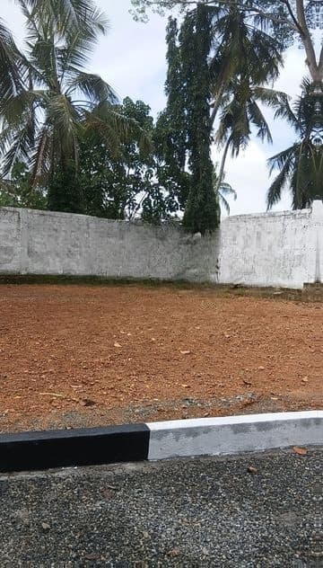 Land in Between Kottawa and Pannipitiya Pols for Sale Pelanwatte