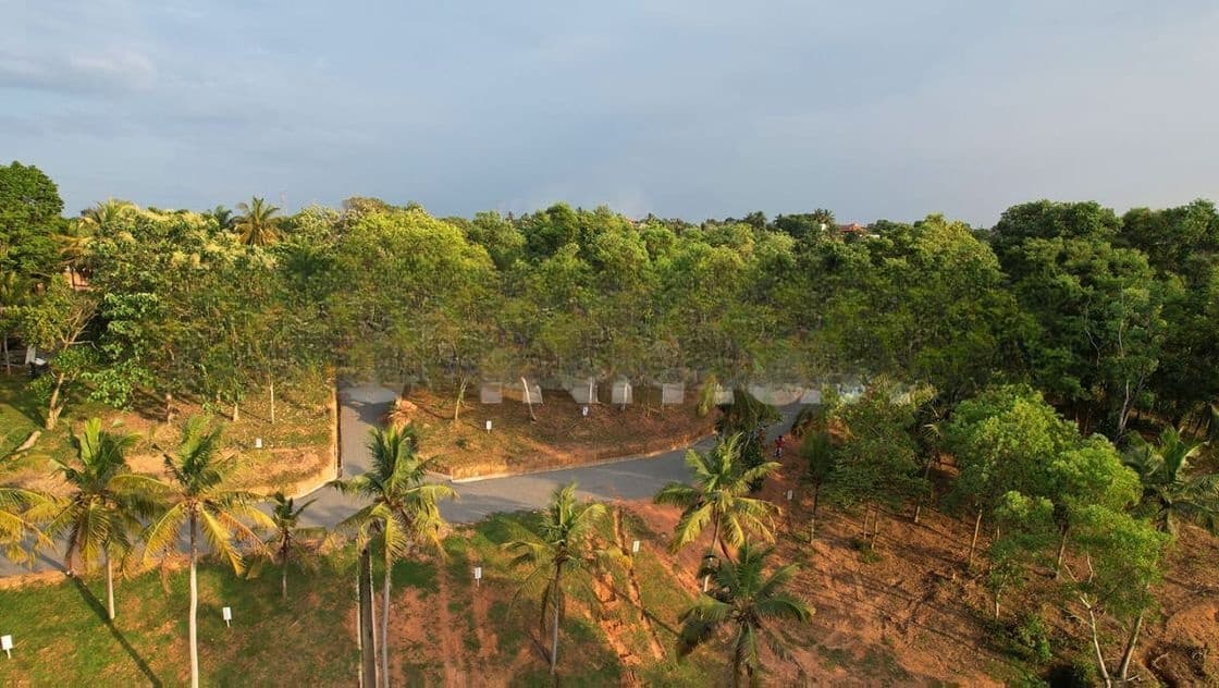 රාගම නගරයෙන් බිම් කොටස් විකිණීමට