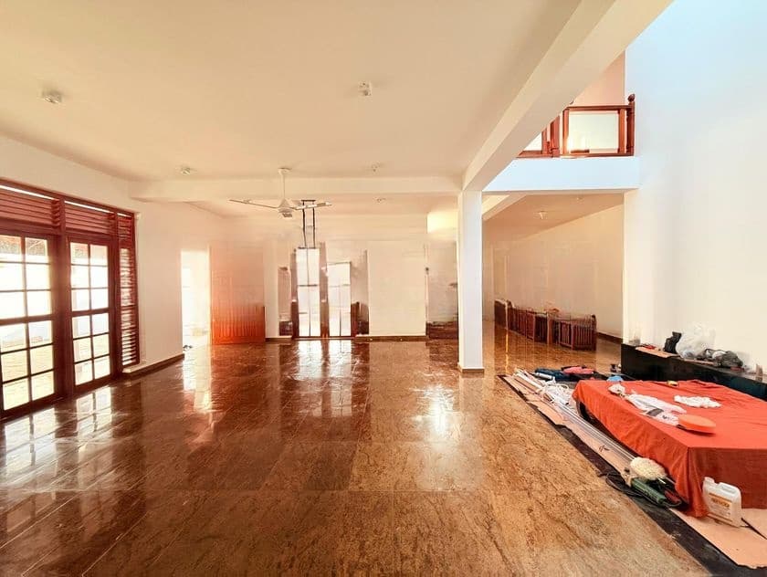 Colombo 7 : 7BR (78P) Luxury House for Sale facing Rosmid place.
