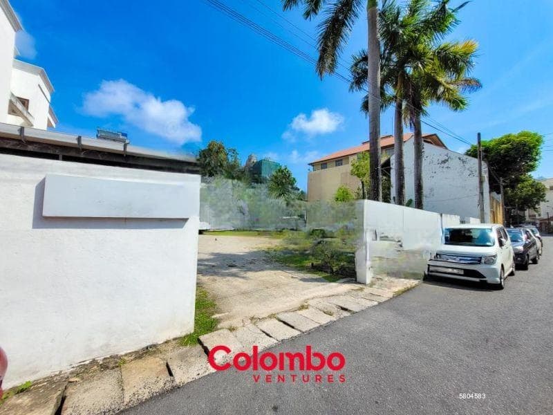 Colombo 3 Land – 40 perch Clifford Avenue Prime Commercial / Residential Land for SALE – Colpetty / Kollupitiya (LS-556)