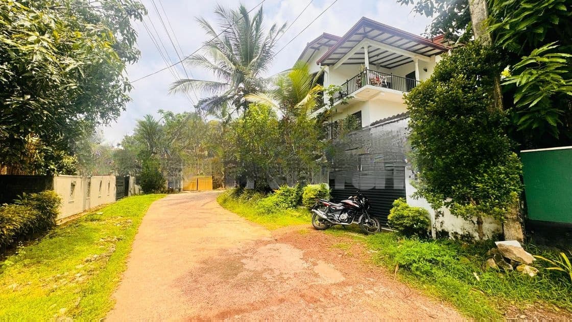 Two Storey Modern House for Sale in Kadawatha