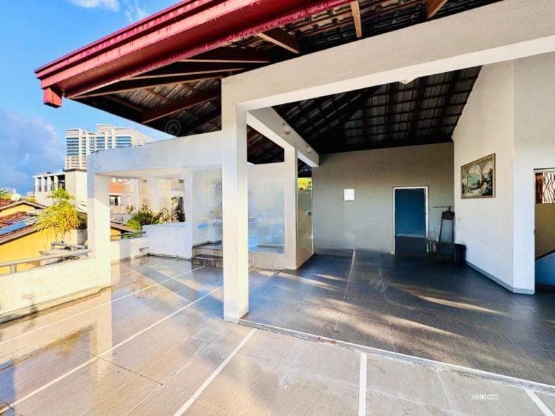 (SE1326)) Luxurious Two-Storied House for Sale in Rajagiriya