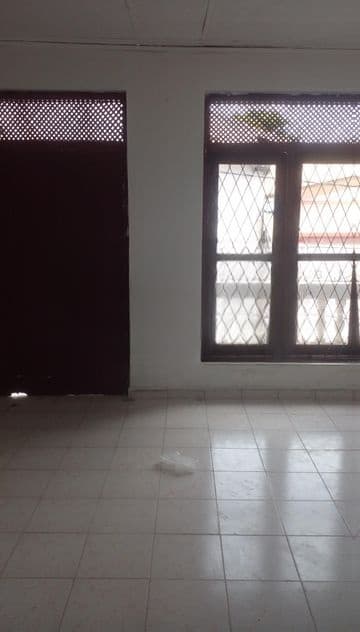 Upstairs House For Rent Mount Lavinia