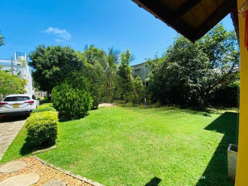 Luxury House (villa ) For Sale