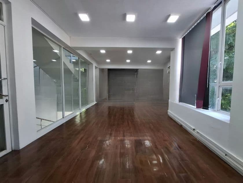 Commercial Property for Rent in Colombo 07 (a6116)