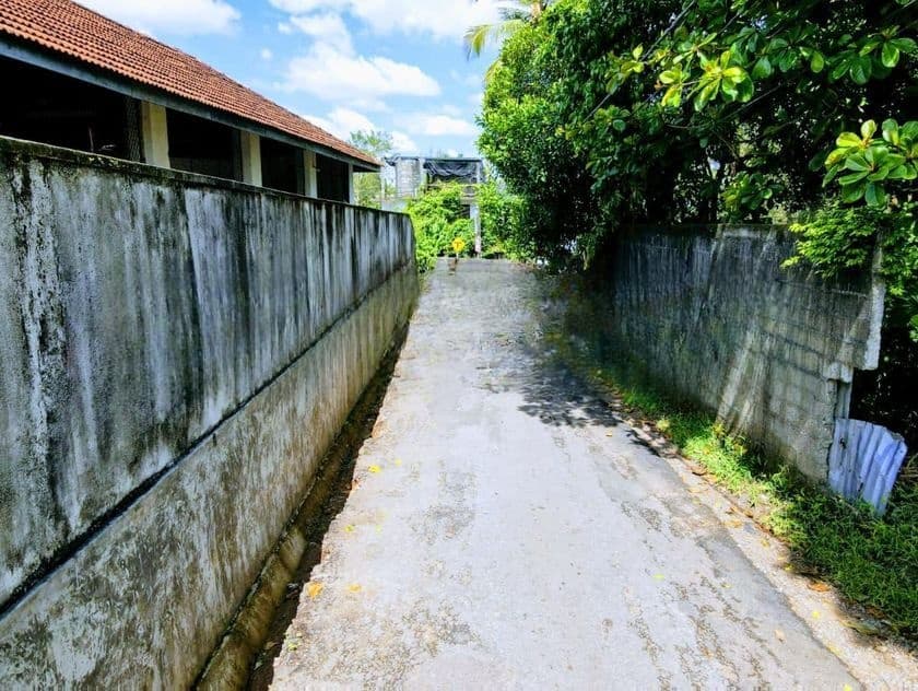 කොළඹ /නුවර මාර්ගයෙන් දෙවන ඉඩම