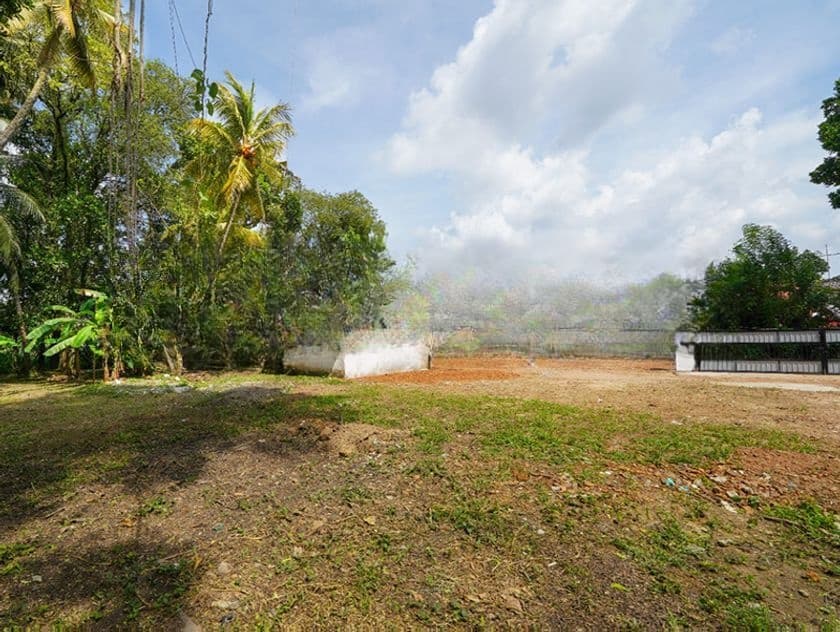 Prime Residential Land for Sale on Nungamugoda Road, Kelaniya.
