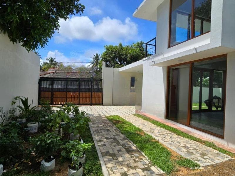 Luxury 3BR House for Sale in Rawathawaththa, Moratuwa | LKR 90 Mn (HS4779)
