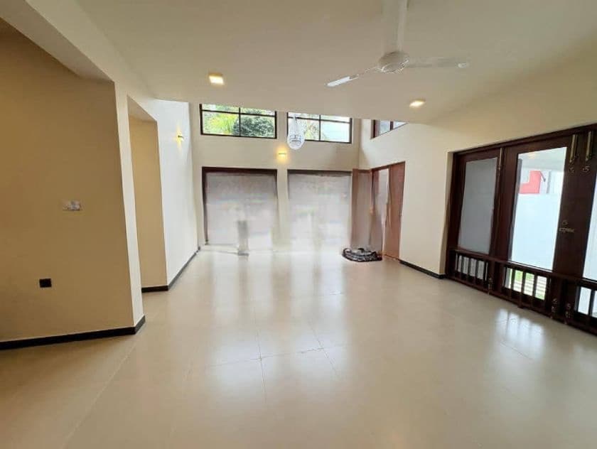 Luxury House For Sale In Battaramulla