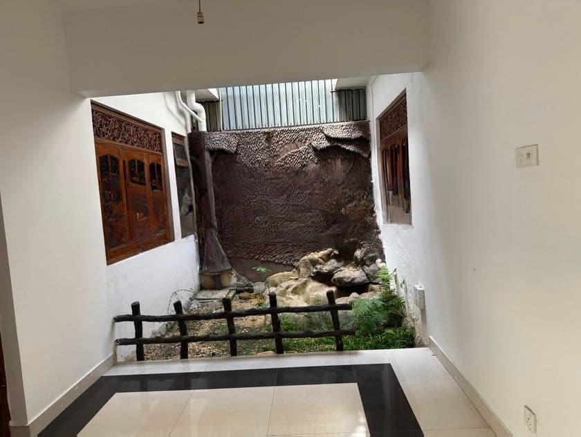 Spacious 7-Bedroom Two-Storey House for Sale – Nugegoda