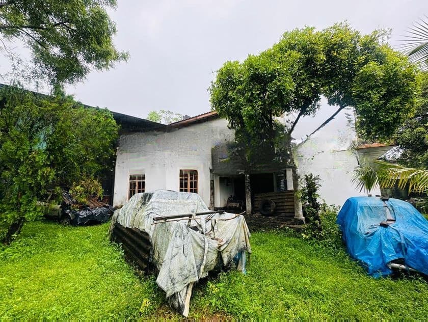 (AF972) 16.5 P 02 Story House Sale Pelawatha
