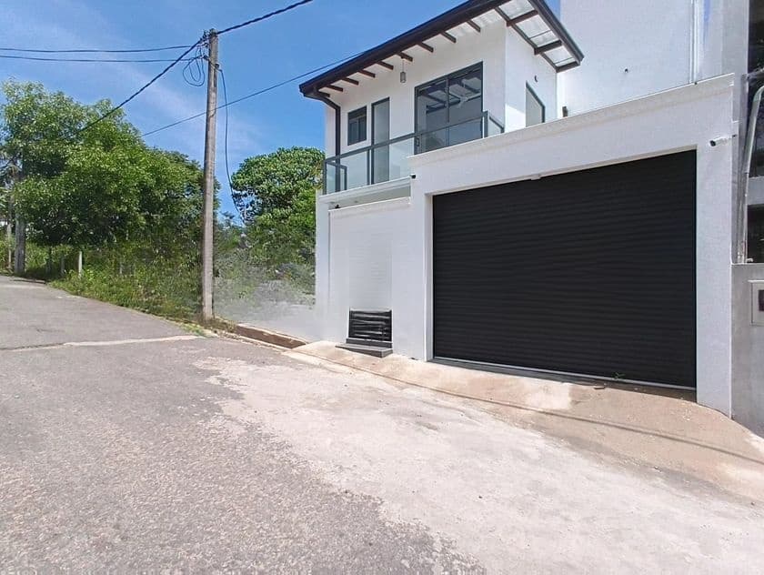 Architectural Designed Brand New House for Sale - Piliyandala