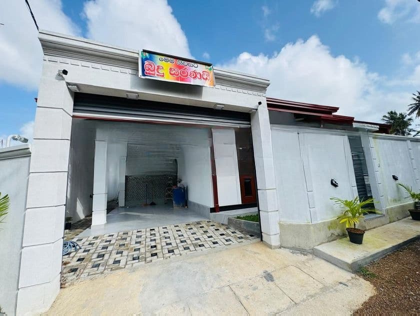 Architectural Designed Luxury House for Sale in Piliyandala