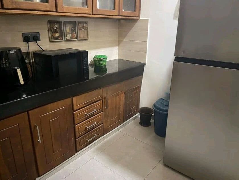 තට්ටු දෙකේ Gedara Furnished 5 Bedrooms Nugegoda Junction