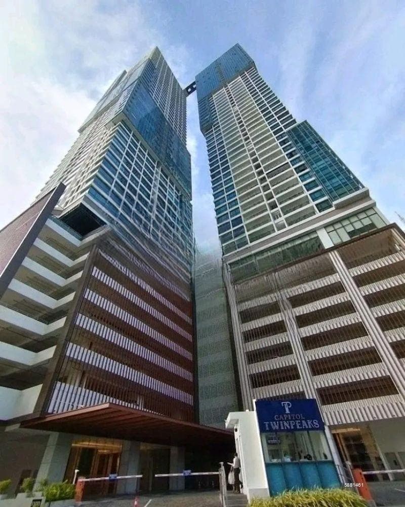 Twin peaks Luxury apartment for sale
