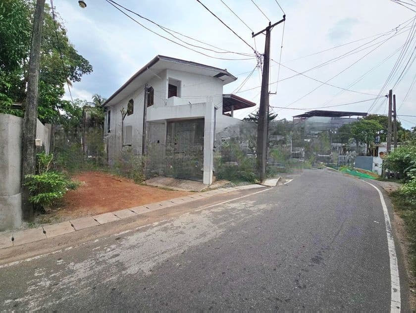 13.70P Bare Land For Sale In Embuldeniya
