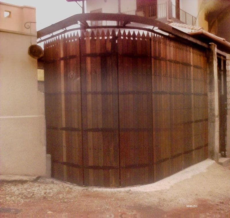 7 Bedroom House for Sale at Nugegoda