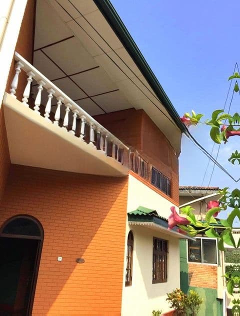 Modern House for Sale – Katugastota, Kandy