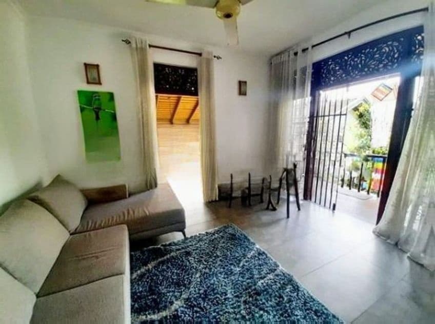 Maharagama, 3 Story, Fully Furnished House For Rent (MG1302)