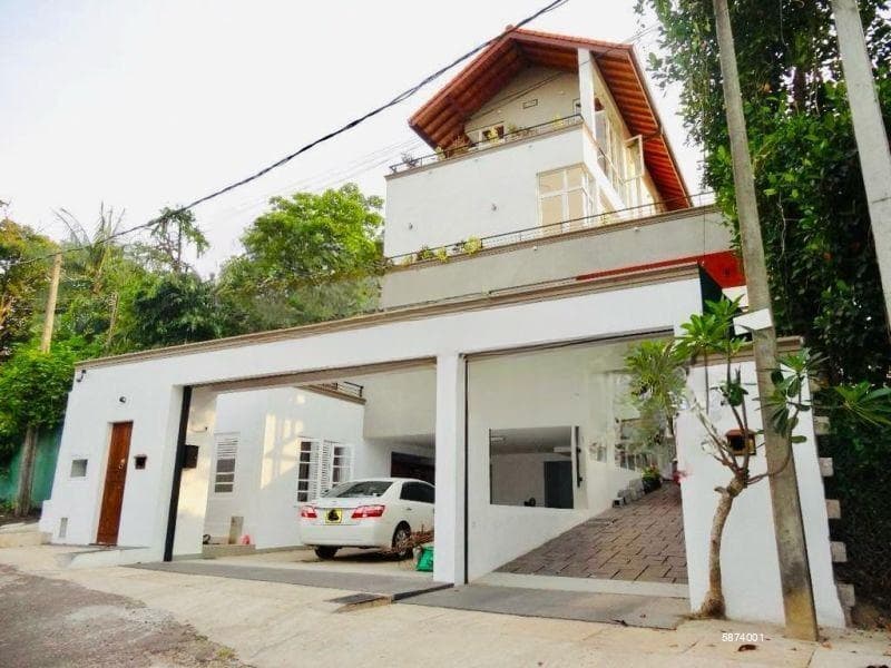 (SE1330) Architectural Designed 4-Story Super Luxury House for Sale in Pelawatta