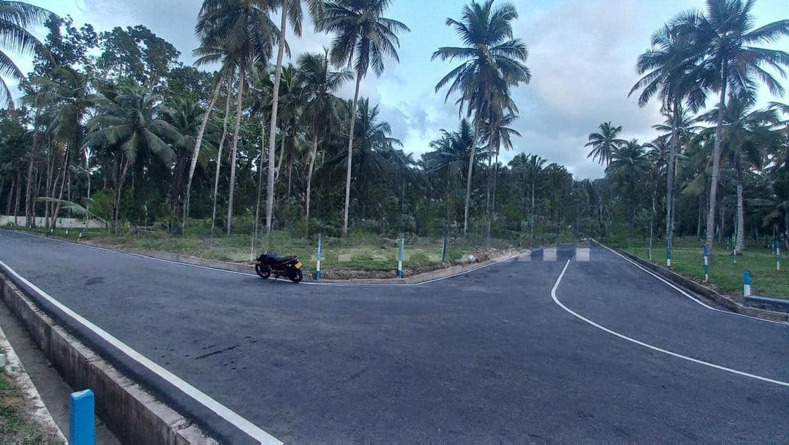 යක්කල බිම්කොටස් ඉඩමක් විකිණීමට