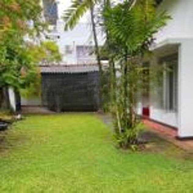 Prime Residential Land for Sale – Kirulapona