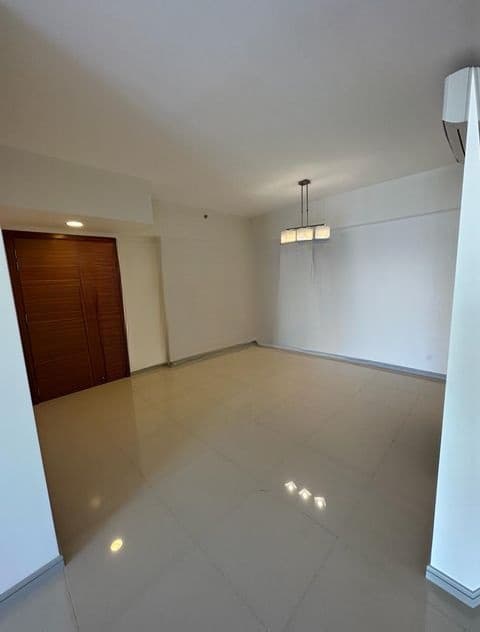 3 Bedroom Luxury Apartment for Sale in Havelock City (C7-9156)