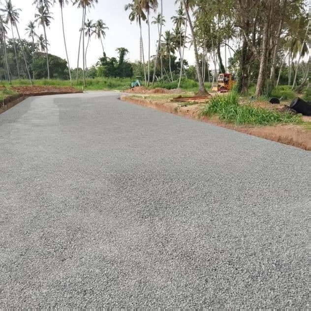 කුරුණෑගල පැල්ලන්දෙණිය හන්දියෙන්ම ඉඩමක්