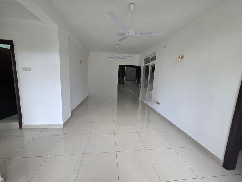 Sea View Apartment Sale in Colombo 4
