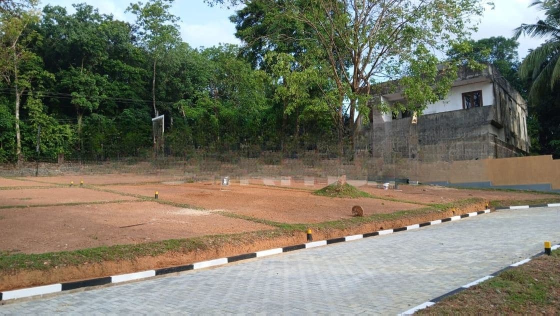 Brand New Land Plots for Sale Athurugiriya