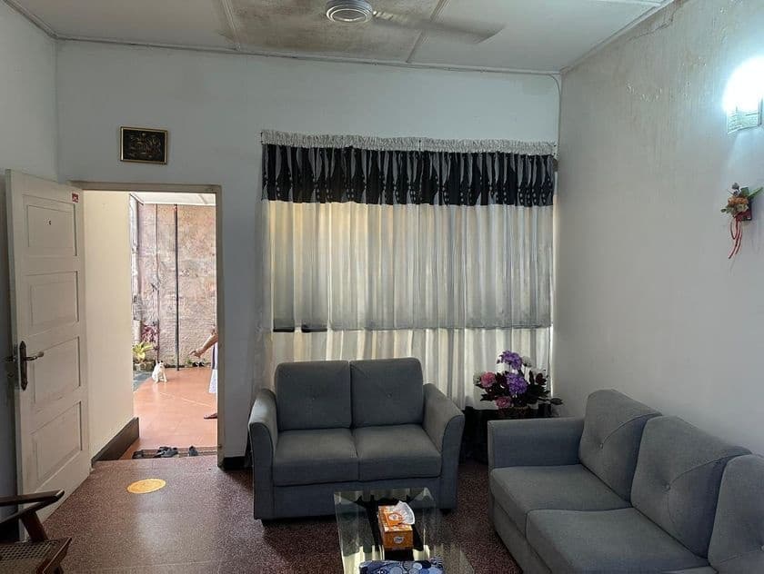 Land With Livable House For Sale in Mount Lavinia